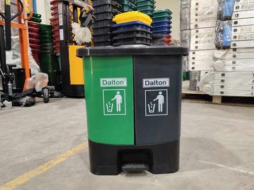 Tempat Sampah Pilah Pedal 40 Liter Dalton (LXD 40CP) - Gambar 2
